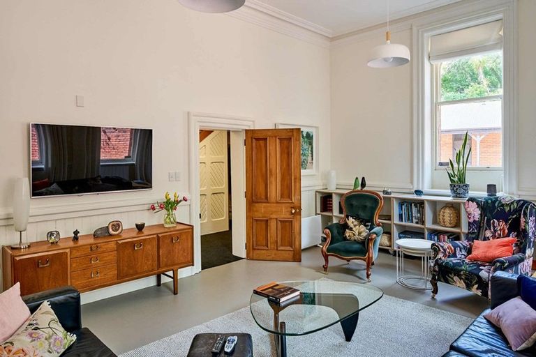 Photo of property in 13 Buckle Street, Mount Cook, Wellington, 6011