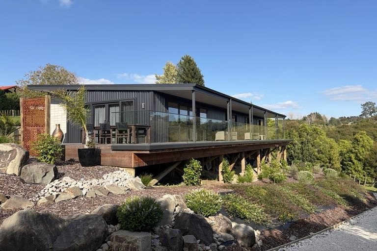 Photo of property in 17 Nga Parae Road, Oropi, Tauranga, 3173