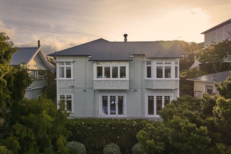 Photo of property in 67 Central Terrace, Kelburn, Wellington, 6012