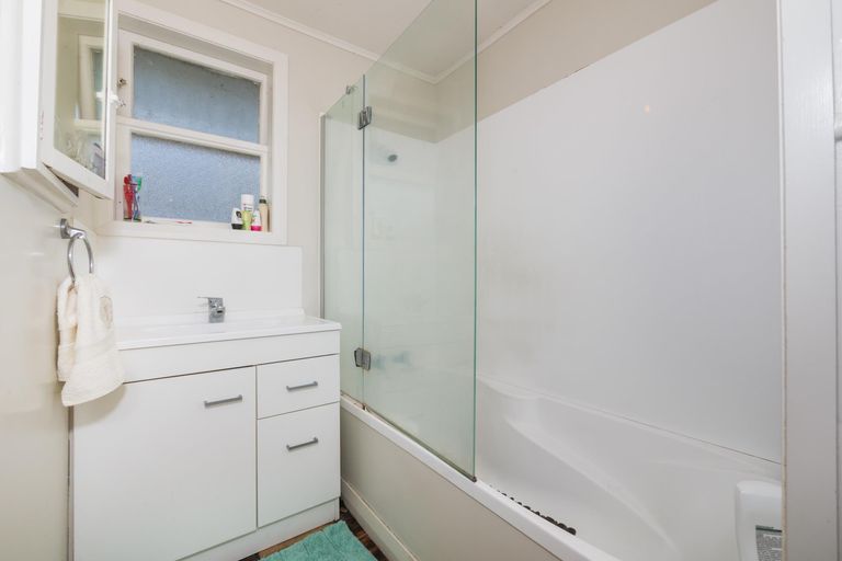 Photo of property in 14 Kennelly Crescent, Pukekohe, 2120