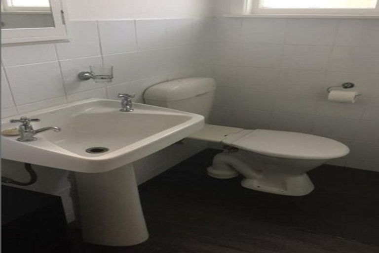 Photo of property in 1/78 Holly Road, St Albans, Christchurch, 8014