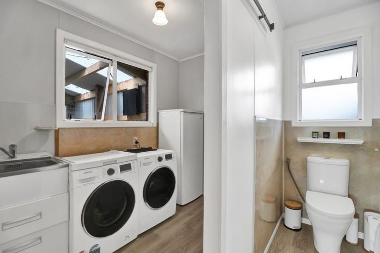 Photo of property in 44 Oberon Street, Stratford, 4332