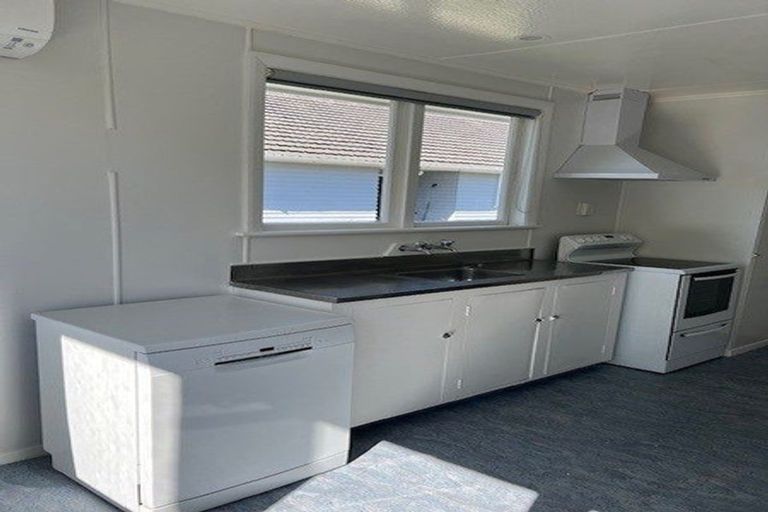 Photo of property in 163 East Street, Greytown, 5712