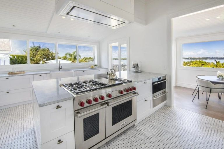 Photo of property in 22 Mays Street, Devonport, Auckland, 0624