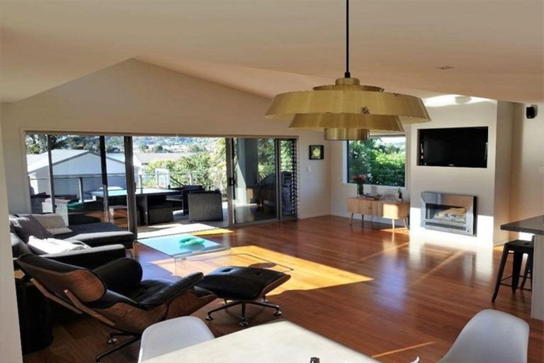 Photo of property in 122 Pepe Road, Tairua, 3508