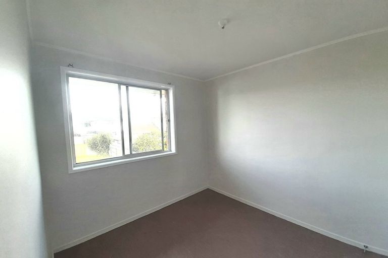 Photo of property in 5/90 Kenderdine Road, Papatoetoe, Auckland, 2025