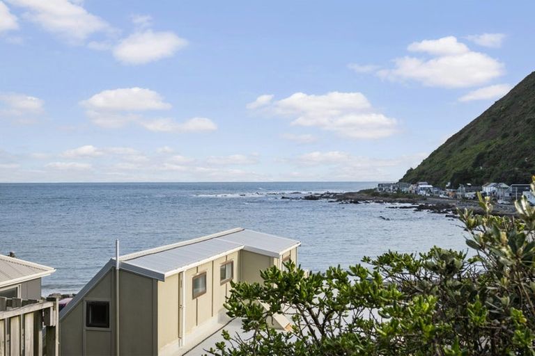 Photo of property in 2b Happy Valley Road, Owhiro Bay, Wellington, 6023