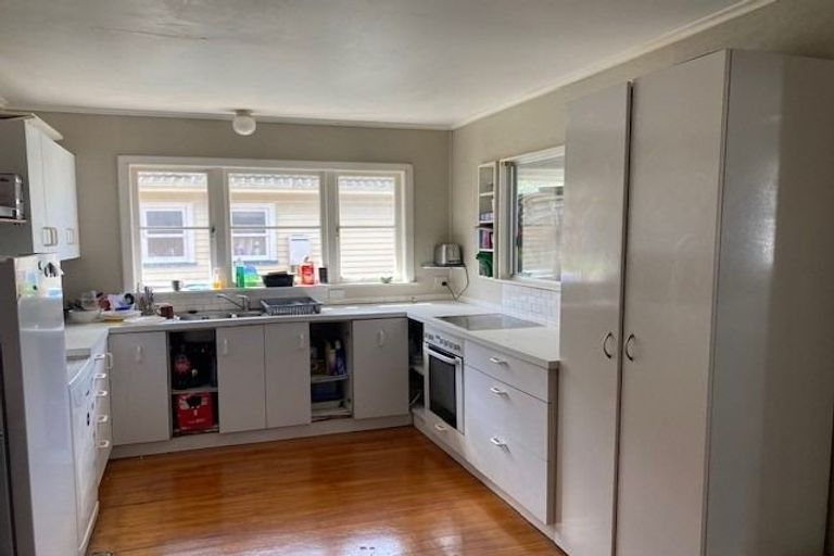 Photo of property in 24 Mabey Road, Avalon, Lower Hutt, 5011