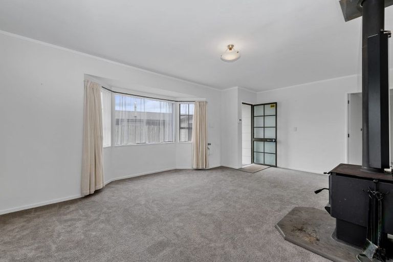 Photo of property in 36a Pohutukawa Drive, Owhata, Rotorua, 3010
