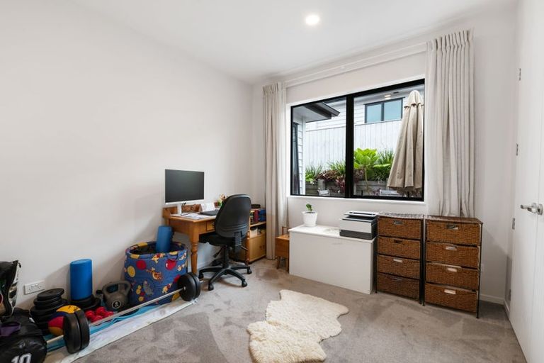 Photo of property in 61 Godfrey Drive, Orewa, 0931