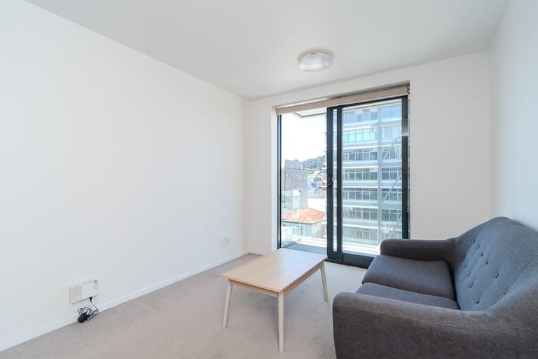 Photo of property in Dual Apartments, 406/142u Vivian Street, Te Aro, Wellington, 6011