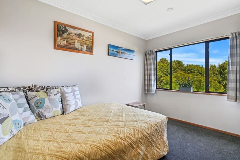 Photo of property in 19 Westfield Avenue, Templeton, Christchurch, 8042