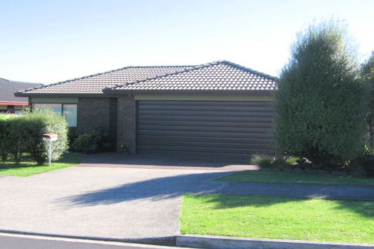 Photo of property in 5 Starlight Cove, Hobsonville, Auckland, 0618