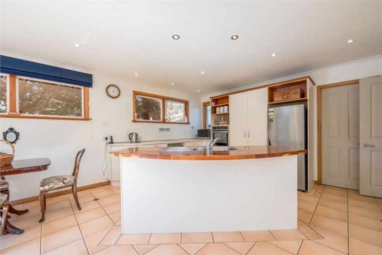 Photo of property in 217 Riverside Drive, Waterloo, Lower Hutt, 5011