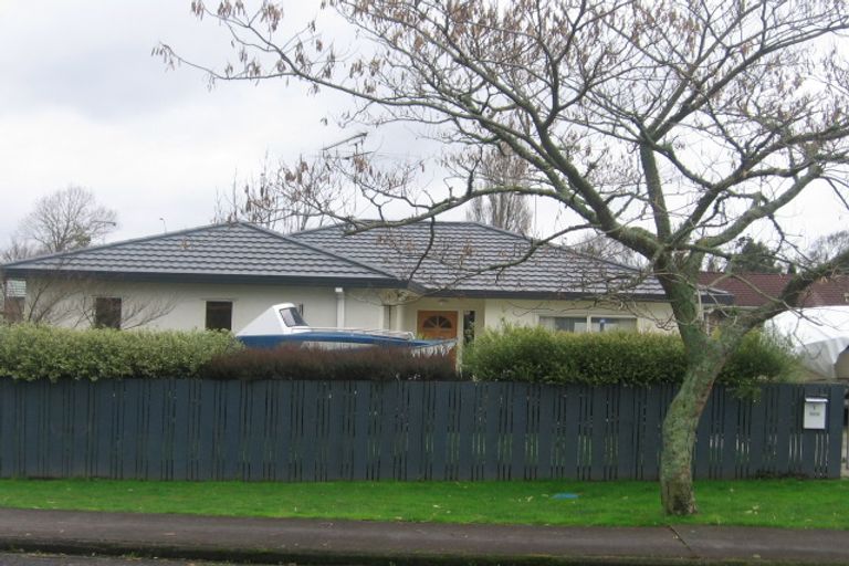 Photo of property in 1/18 Pratt Street, Papakura, 2110