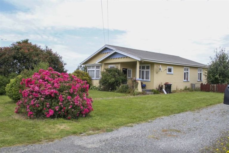 Photo of property in 8 Peace Street, Tuatapere, 9620