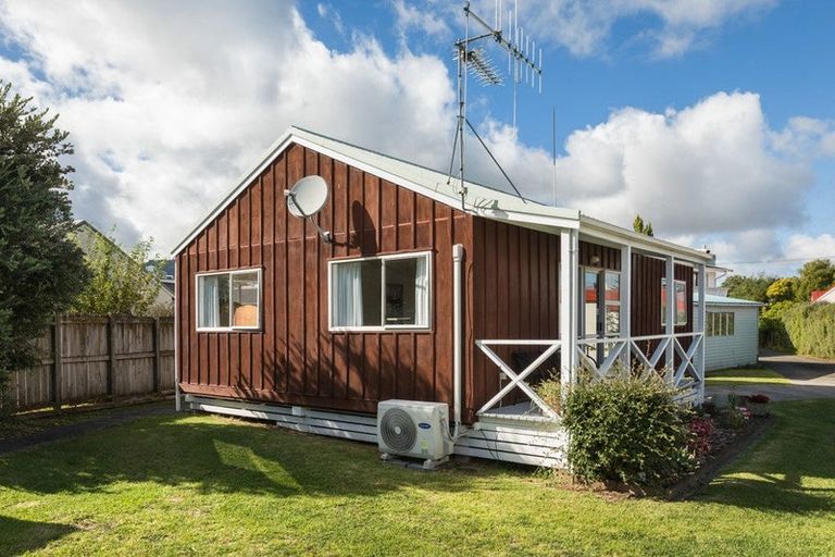 Photo of property in 104a Lowe Avenue, Thames, 3500