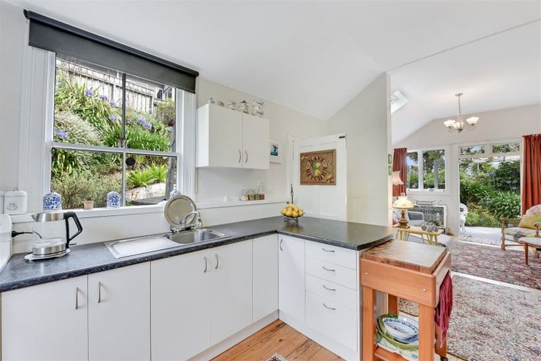 Photo of property in 210 Saint Vincent Street, Toi Toi, Nelson, 7010