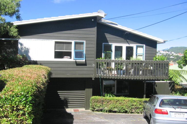 Photo of property in 31 Kaihuia Street, Northland, Wellington, 6012