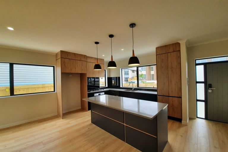 Photo of property in 6 Kapara Street, Flat Bush, Auckland, 2019