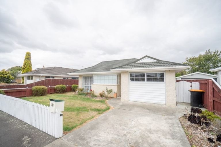 Photo of property in 23 Rangitira Avenue, Palmerston North, 4414