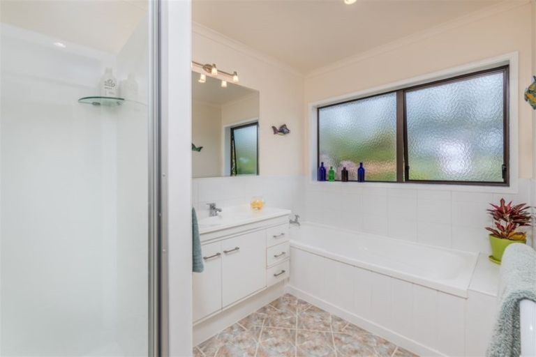 Photo of property in 112a Landing Road, Kerikeri, 0230