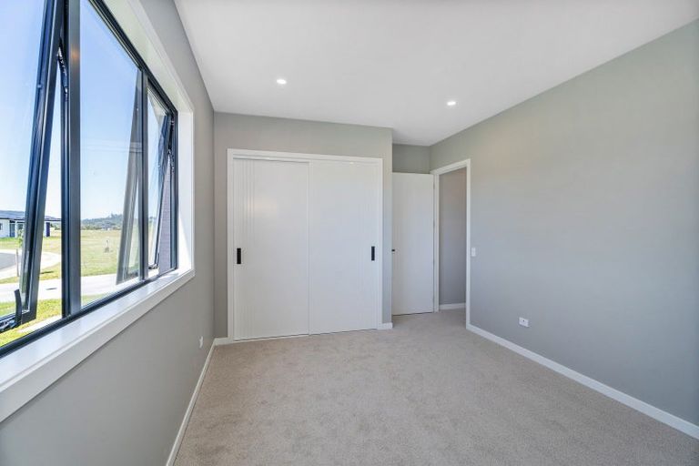 Photo of property in 17 Kahu Crescent, Whitianga, 3510