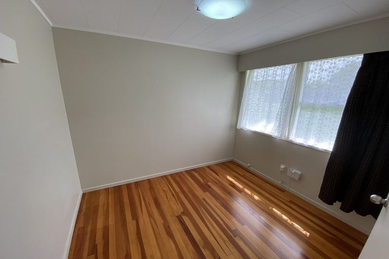 Photo of property in 12 Aarts Avenue, Manurewa, Auckland, 2102
