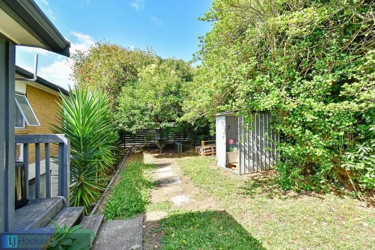 Photo of property in 44 Christmas Road, Manurewa, Auckland, 2102