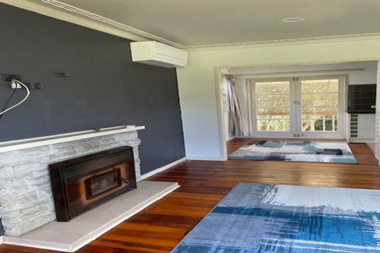 Photo of property in 53 Neal Avenue, Glenfield, Auckland, 0629