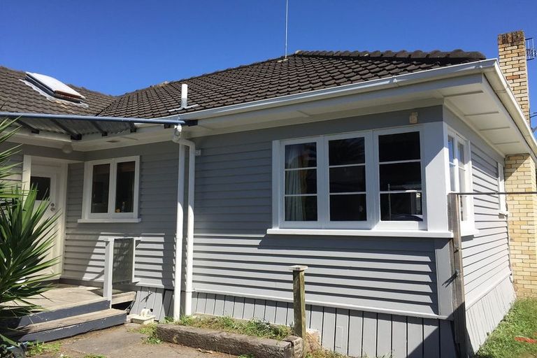 Photo of property in 68 Galloway Street, Hamilton East, Hamilton, 3216