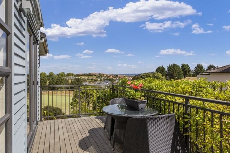 Photo of property in 28 Keepers Drive, Gulf Harbour, Whangaparaoa, 0930