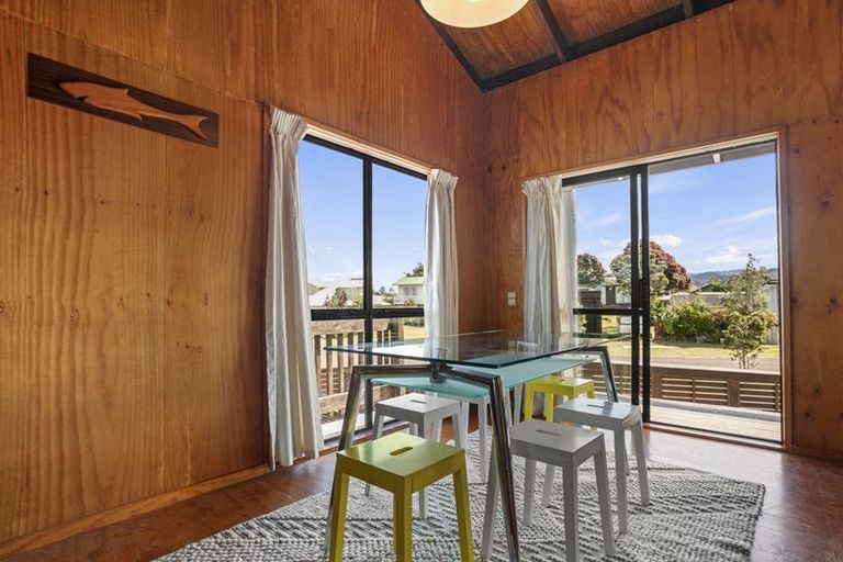 Photo of property in 1 Prescott Place, Pauanui, Hikuai, 3579