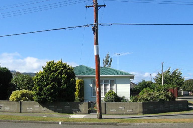Photo of property in 38 Merton Street, Trentham, Upper Hutt, 5018