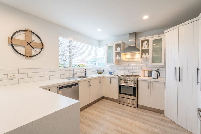 Photo of property in 87 Temple Crescent, Gleniti, Timaru, 7910