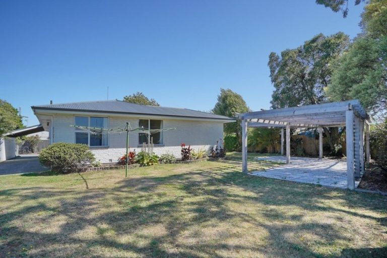 Photo of property in 62 Boston Avenue, Hornby, Christchurch, 8042