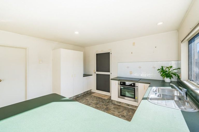 Photo of property in 42 Arawhata Road, Paraparaumu, 5032