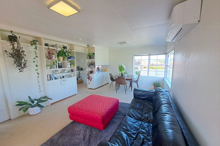 Photo of property in 1/23 Ngaio Street, Strandon, New Plymouth, 4312