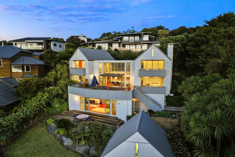 Photo of property in 20 Highland Lass Place, Langs Beach, Waipu, 0582
