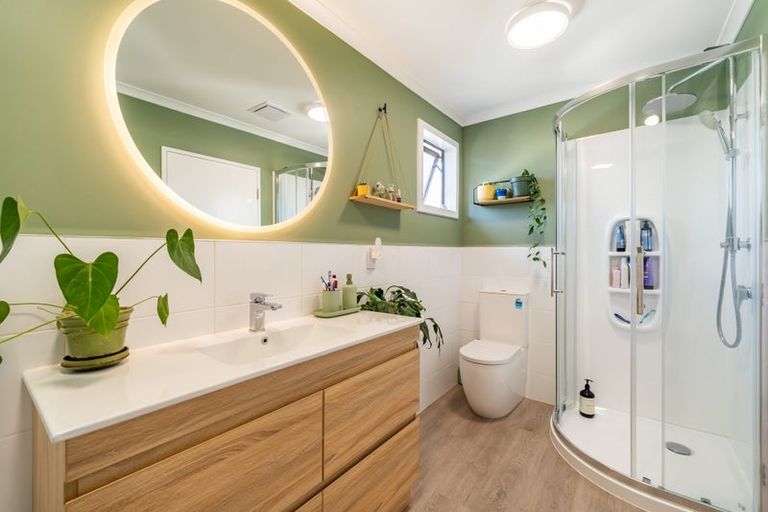 Photo of property in 19 Penryn Drive, Camborne, Porirua, 5026