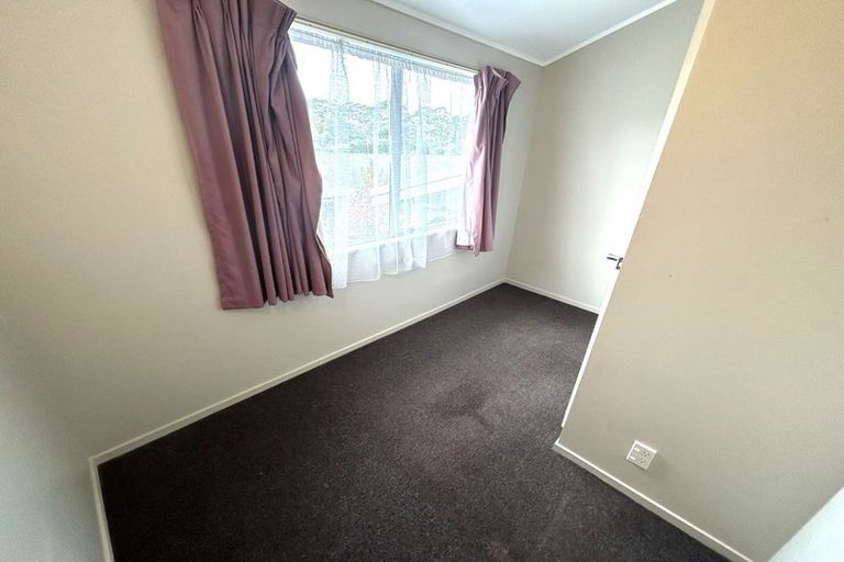Photo of property in 1/63 Zita Maria Drive, Massey, Auckland, 0614