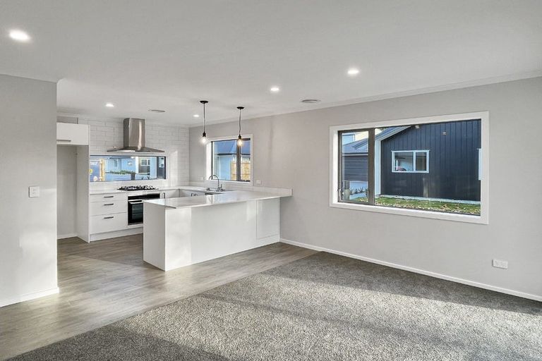 Photo of property in 658a Pioneer Highway, Highbury, Palmerston North, 4412