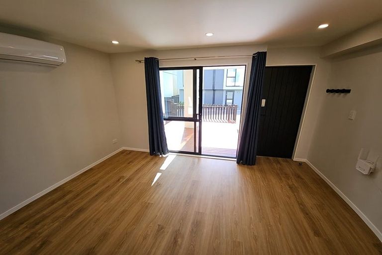 Photo of property in 50 Hinonga Loop, Silverdale, 0932