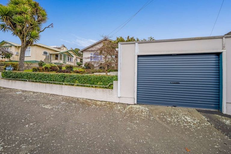 Photo of property in 28 Wharfe Street, South Hill, Oamaru, 9400