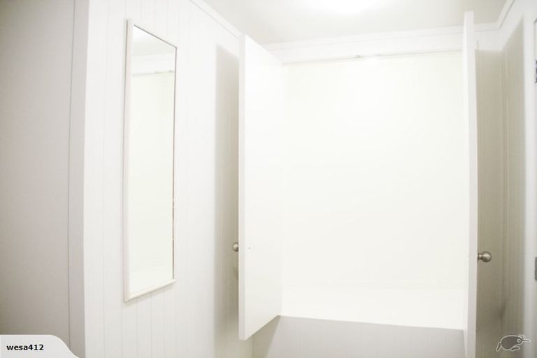 Photo of property in 11 Nea Place, Hillcrest, Auckland, 0627