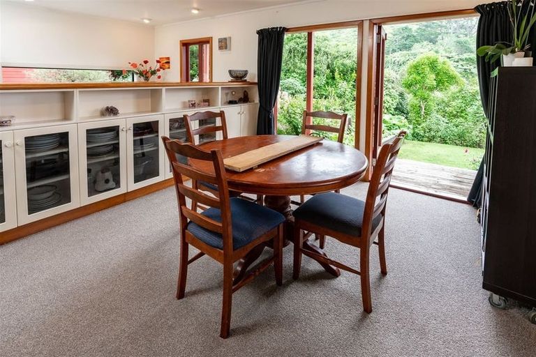 Photo of property in 64 Nalanda Crescent, Broadmeadows, Wellington, 6035