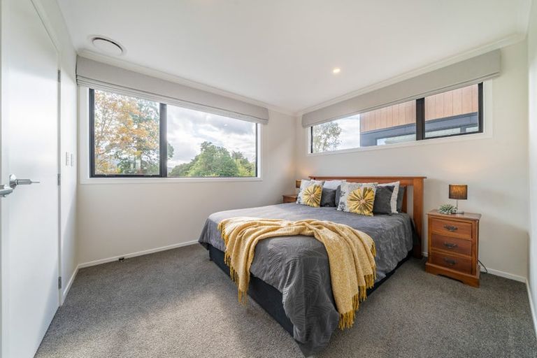 Photo of property in 15 Raeble Walkington Lane, Wallaceville, Upper Hutt, 5018