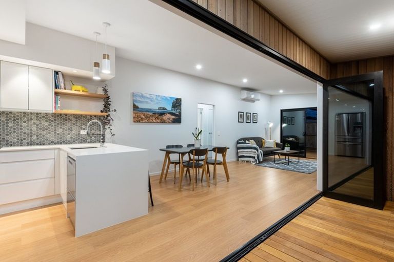 Photo of property in 14 Pimelea Street, Papamoa Beach, Papamoa, 3118