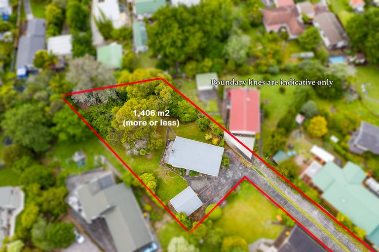 Photo of property in 17 Hilling Street, Titirangi, Auckland, 0604
