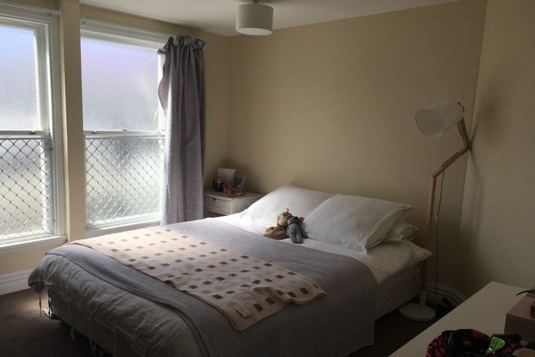 Photo of property in 7 Douglas Street, Mount Cook, Wellington, 6021